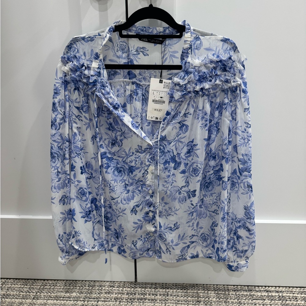 Zara Blue and White Floral Blouse